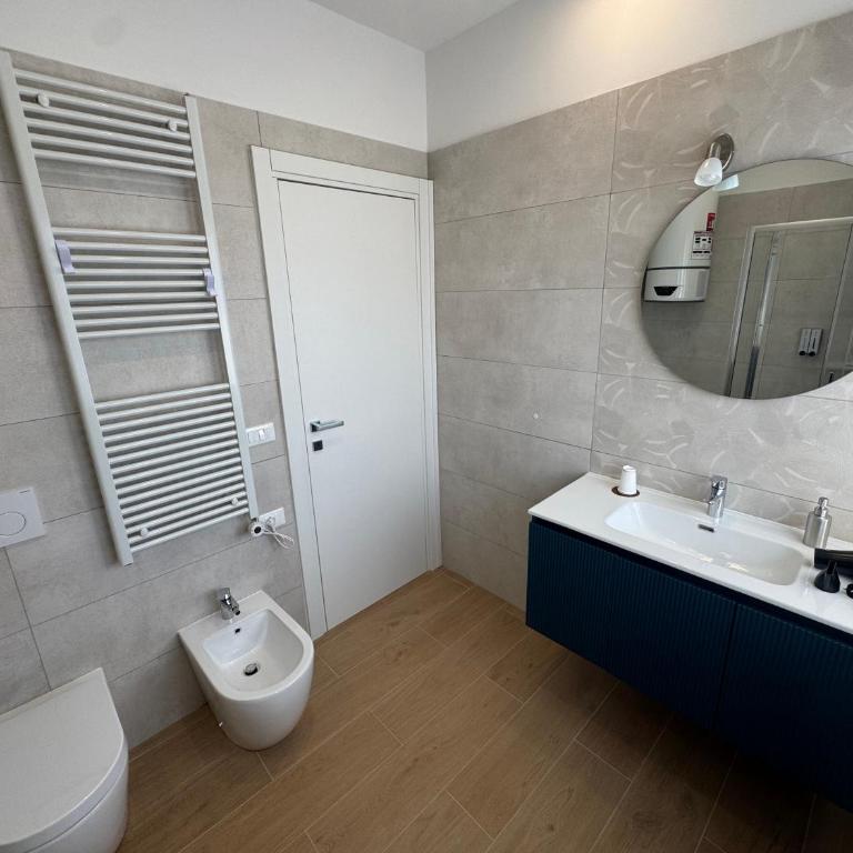 OTB ITALIA - Airport Rooms - Triple Room with Private Bathroom - 6
