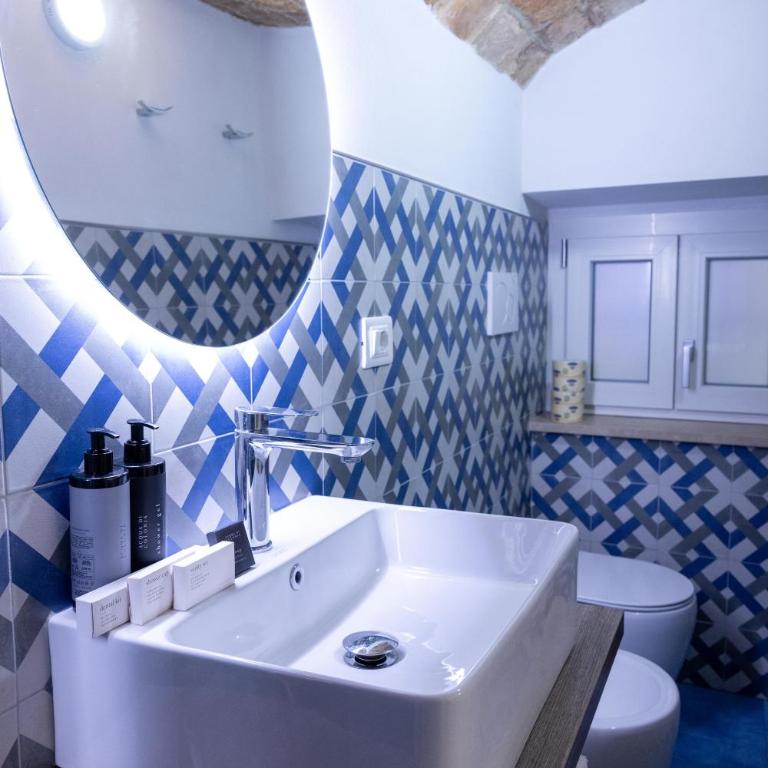 Tropea Belle Époque - Deluxe King Room - 17