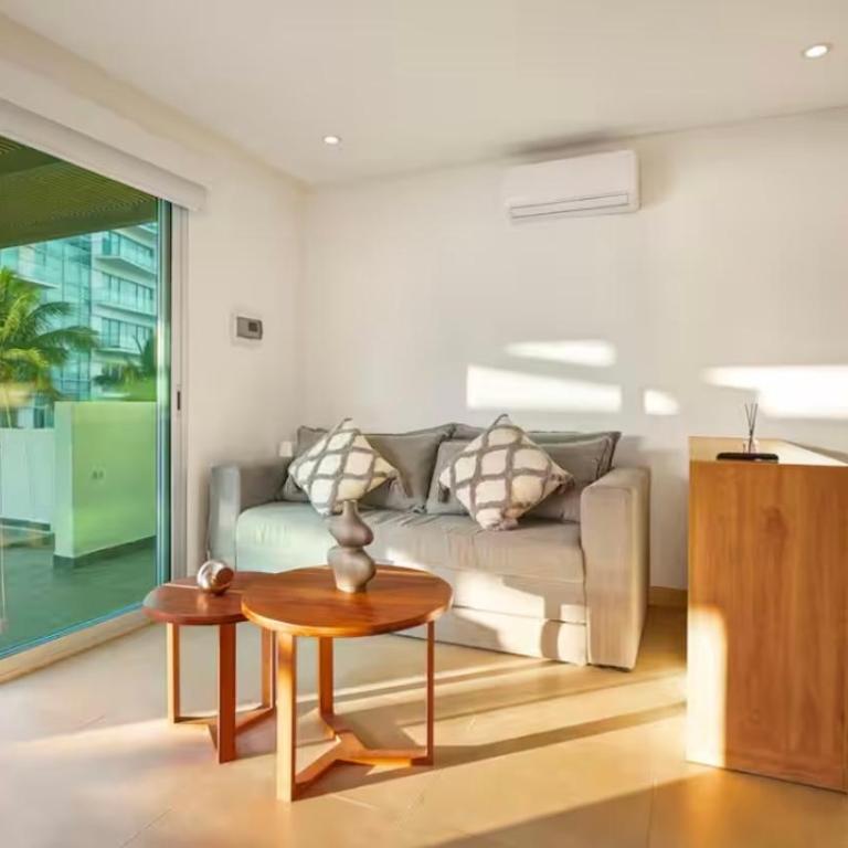The One & Only Luxe Beachfront Villa - Hotel Zone - Villa - 31