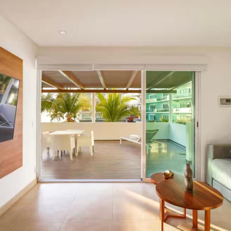 The One & Only Luxe Beachfront Villa - Hotel Zone - Villa - 35
