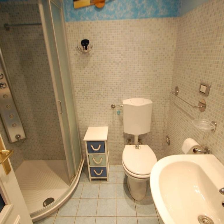 42OB - Beau studio avec immense terrasse et garage privé - Apartment mit 1 Schlafzimmer - 6