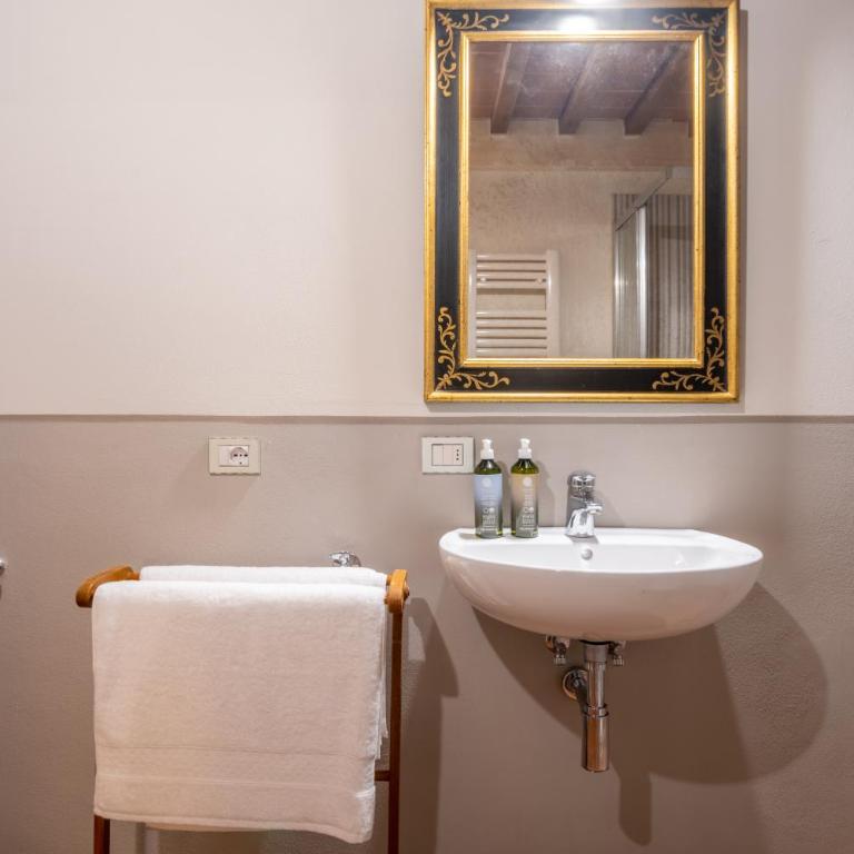 Le Piazzole Collection - One-Bedroom Apartment - 7