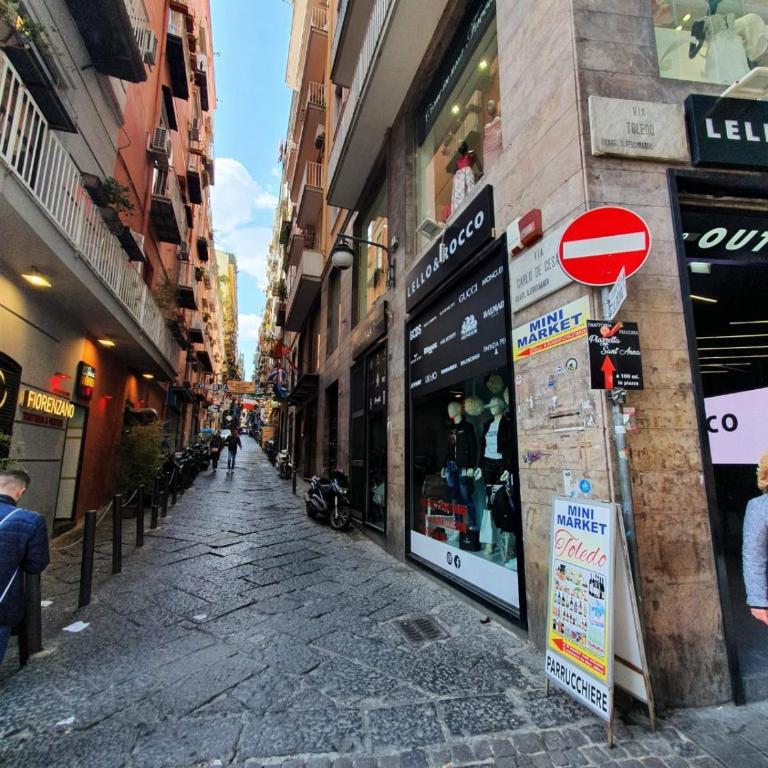 TRAVERSA TOLEDO, Intero Appartamento al Plebiscito - Appartamento con 1 Camera da Letto - 24