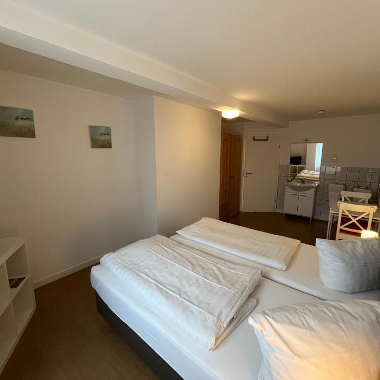Pension Belo Sono München - Chambre Lits Jumeaux Économique avec Salle de Bains Commune - 12