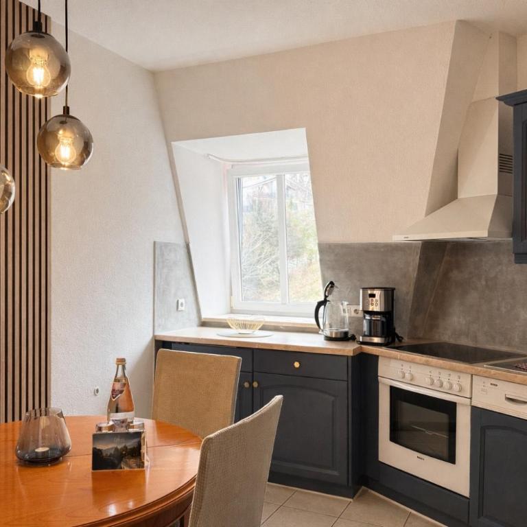 Tivoli Apartments - Standard Apartment - 3