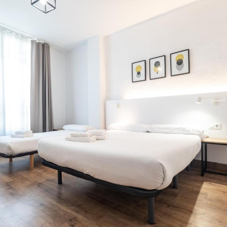 Colón Urban Rooms - Triple Room - 4