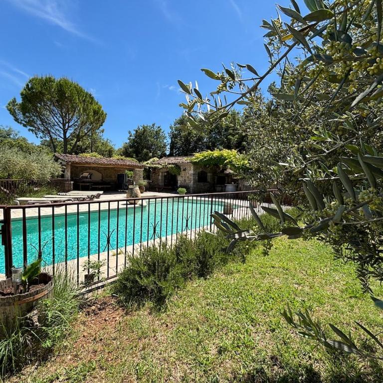 Villa de charme entre oliviers et lavande - Villa 3 Chambres - 10