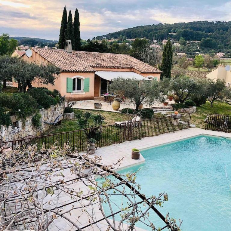 Villa de charme entre oliviers et lavande - Villa 3 Chambres - 18