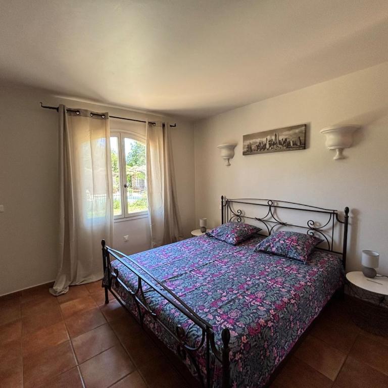 Villa de charme entre oliviers et lavande - Villa 3 Chambres - 28
