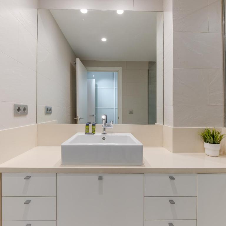 Flateli Les Hortes 2 - Apartamento de 3 dormitorios - 20