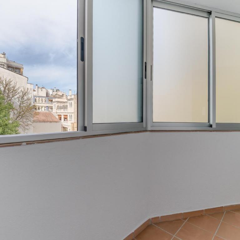 Flateli Les Hortes 2 - Apartamento de 3 dormitorios - 35