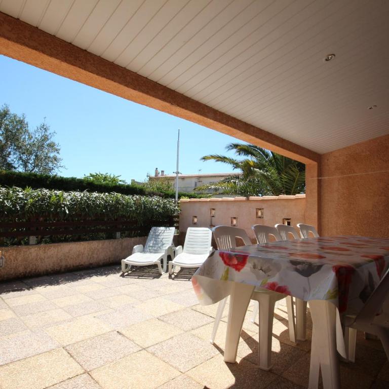 Domaine de vacances à 600m de la plage villa 3 chambres climatisées, 7 couchages, WIFI, terrasse, parking, animations et piscines en supplément LRPDSR8 - Casa Unifamiliar de 3 dormitorios - 13