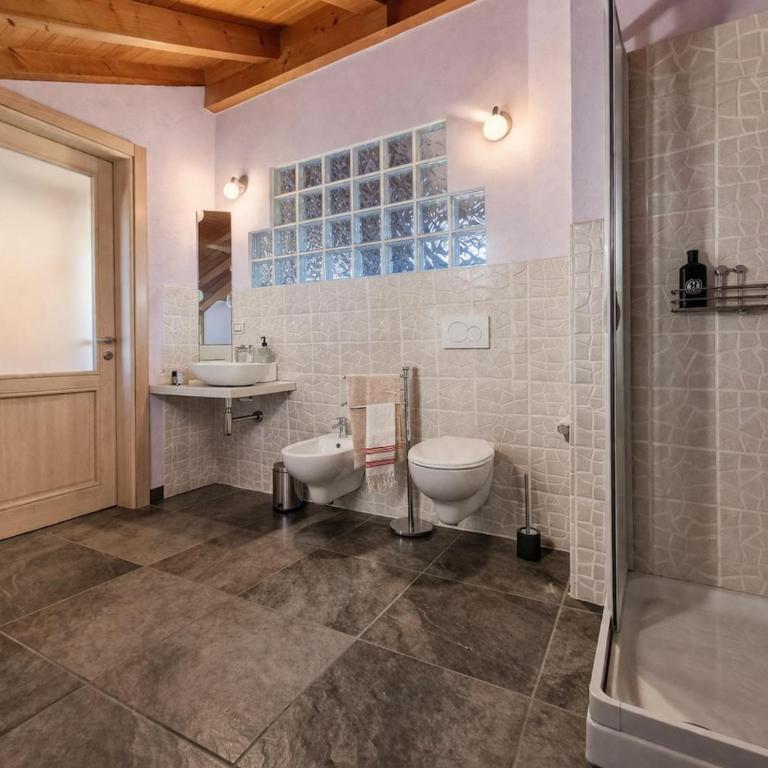 La Mansarda di Petite - Loft nel cuore di Cuneo - One-Bedroom Apartment - 13