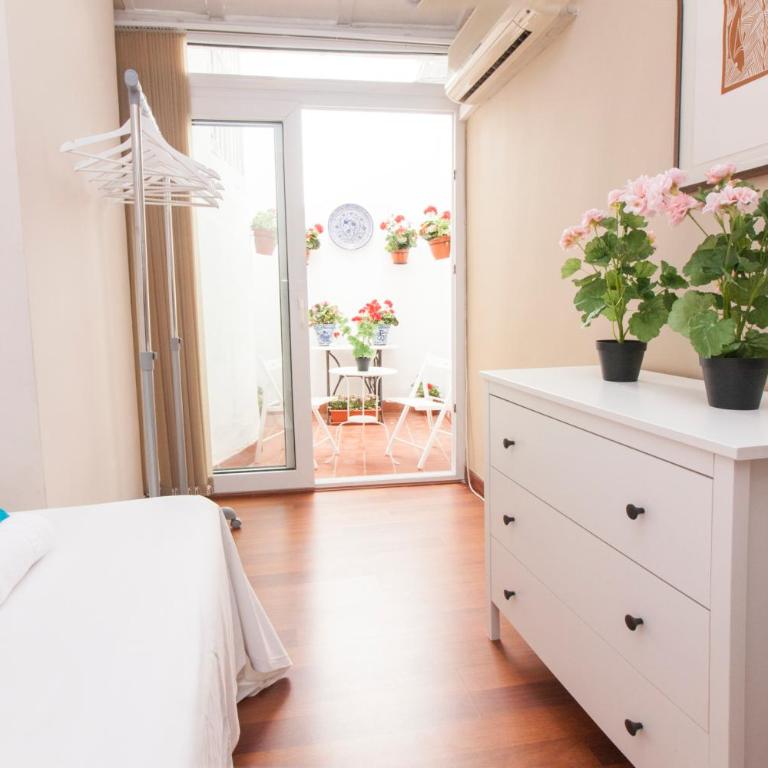 Fantastic Penthouse Malaga Center - Two-Bedroom Apartment - 3