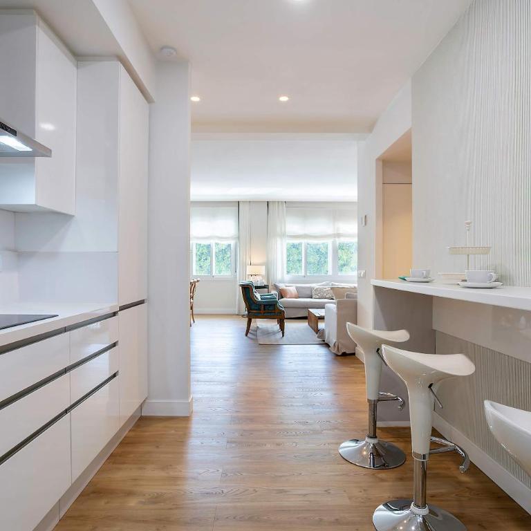 Genteel Home Paseo de Reding - Apartamento de 3 dormitorios - 5