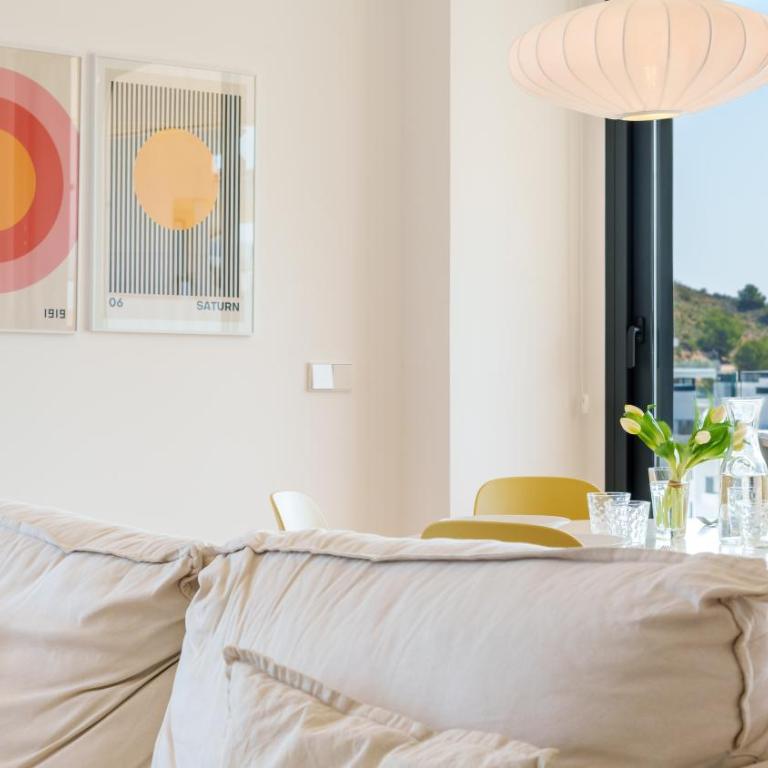 ALLONBAY dream apartment - Two-Bedroom Apartment with Sea View - 8