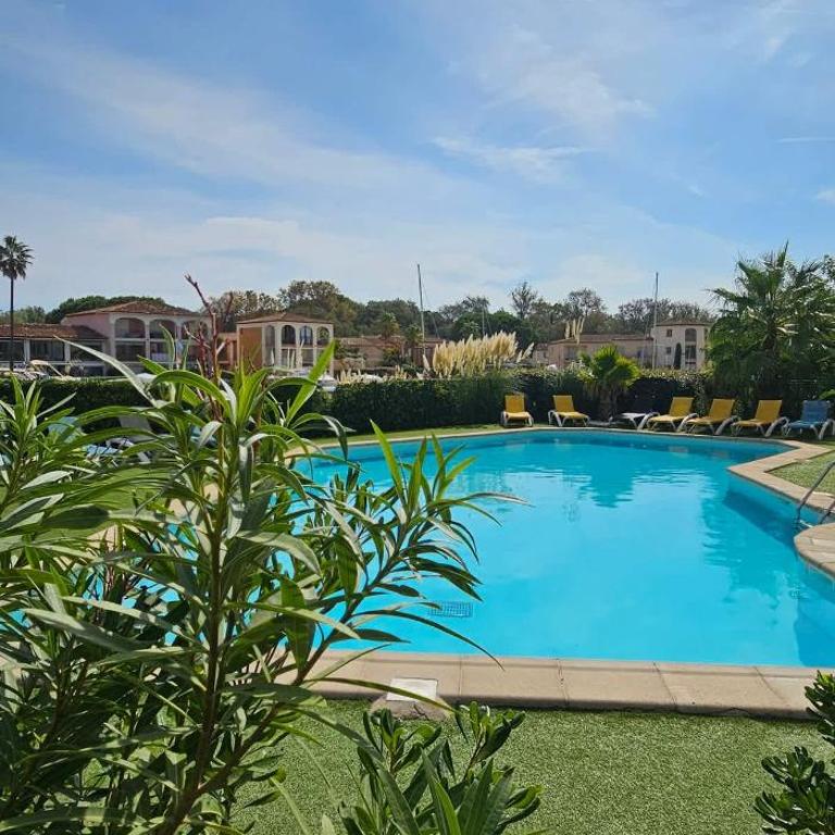 Lemon house location with view - Apartment - 24