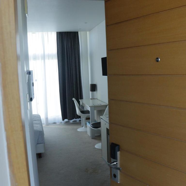 Hotel UNL-ATE - Habitación Doble con balcón - 7