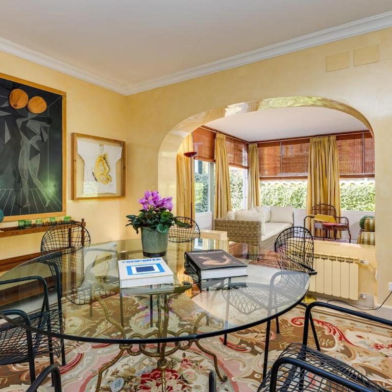 Borghese Flat in Luxury Villa with Garden - One-Bedroom Apartment - 22