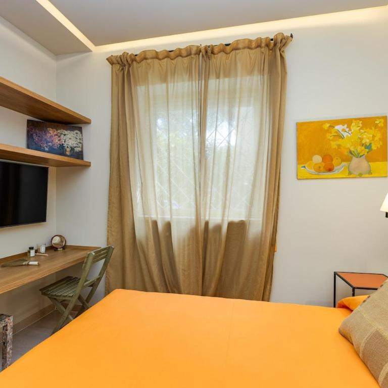 Borghese Flat in Luxury Villa with Garden - One-Bedroom Apartment - 34