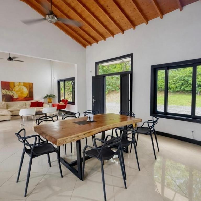 Casa de campo - Four-Bedroom House - 14