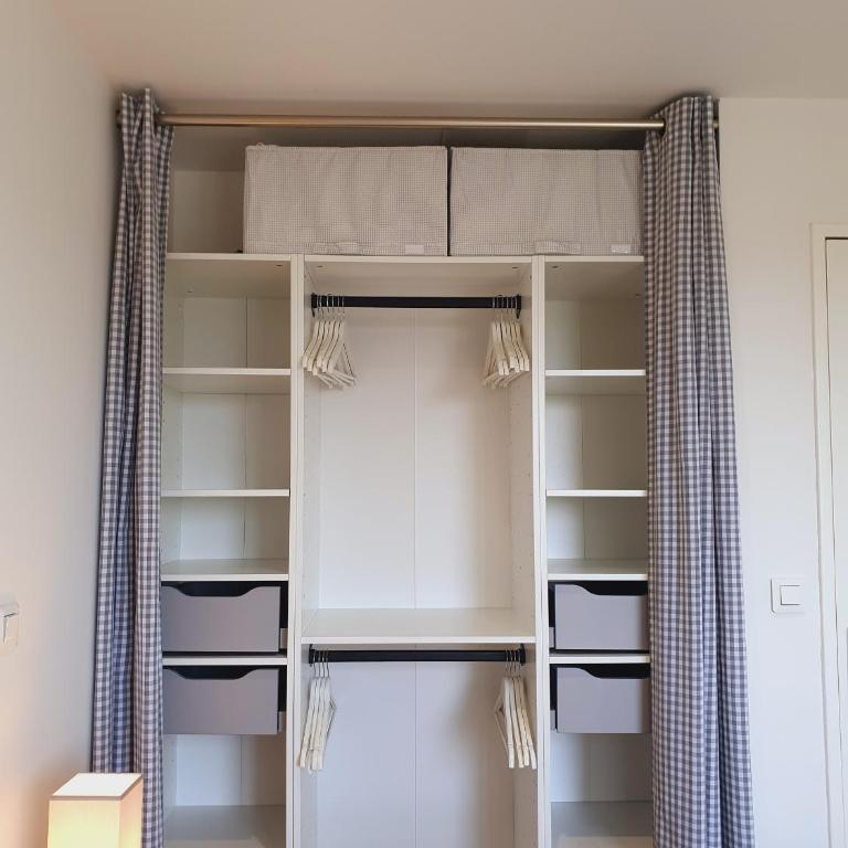 La Perle du Fidji sur le Port avec Parking privé CLIM Wifi - ROSSIconciergerie - Linge en option - Apartment mit 2 Schlafzimmern - 17