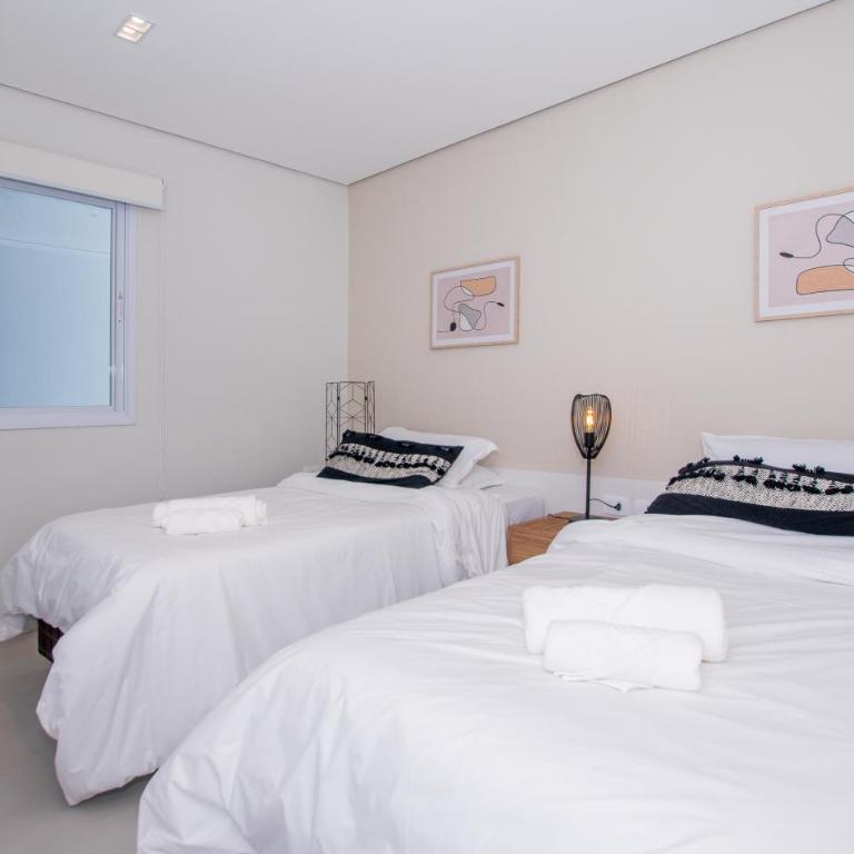 Cityscape Views - New 2BR Retreat - Apartment - 16