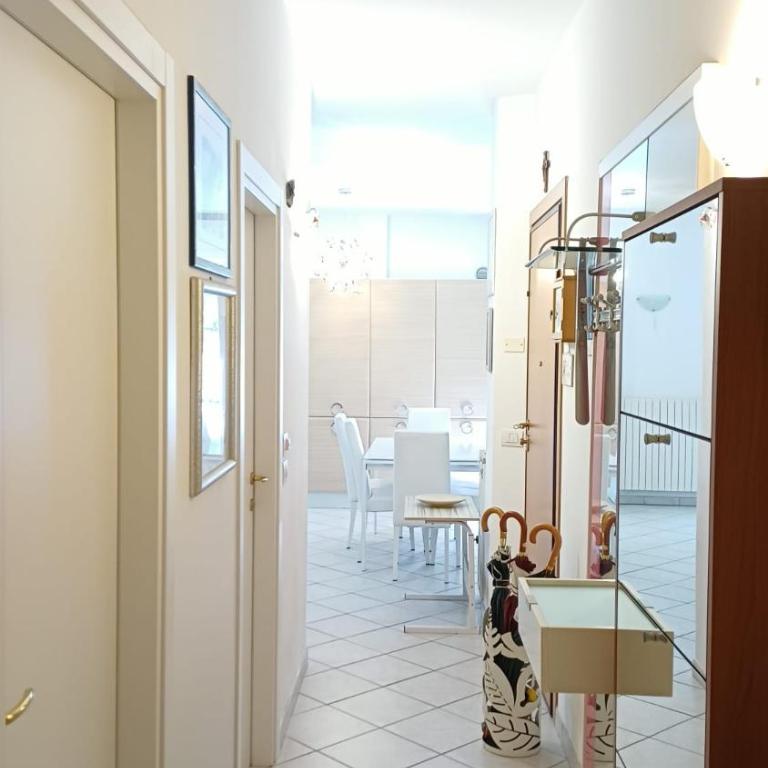 Dimora Giulia Sea View - Three-Bedroom Apartment with Balcony - 17