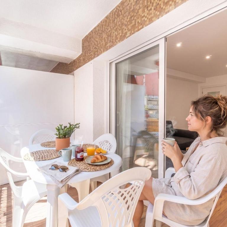 weroomies - Pere Martell - Apartamento de 3 dormitorios - 2