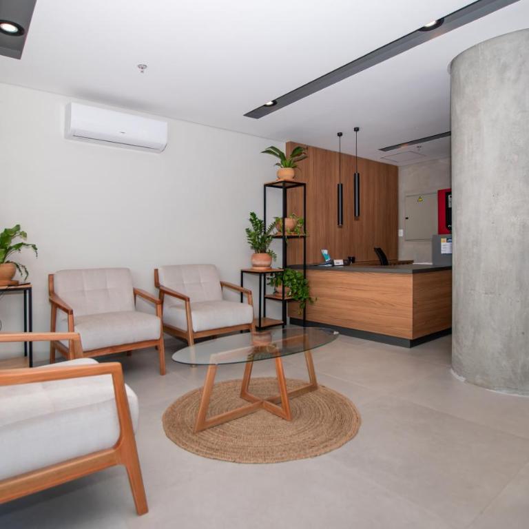 Cityscape Views - New 2BR Retreat - Apartment - 19