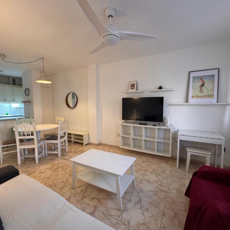 alquilaencanarias El Medano Playa El Cabezo - Apartamento - 9