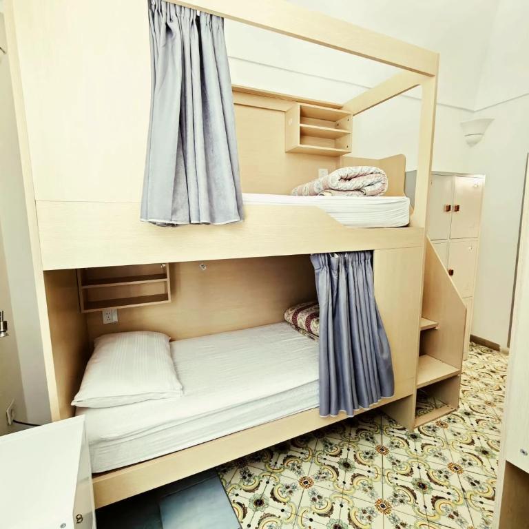 Hostel Brikette - Posto Letto in Dormitorio Femminile con 6 Letti - 3