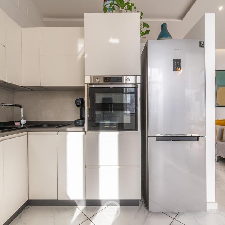 Lumi Apartment - Appartamento con 2 Camere da Letto - 13