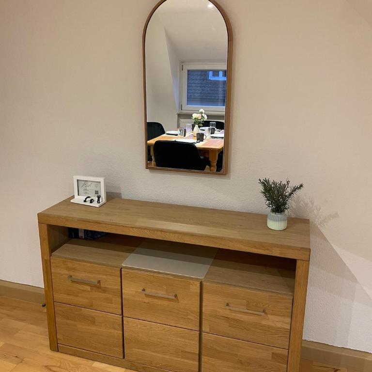 Giebelglück - 3 Zimmer, direkt an der UniKlinik, 2 Schlafzimmer, 4 Gäste, WLAN - Apartment mit 2 Schlafzimmern und Balkon - 15