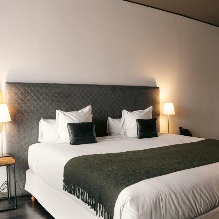 KOS Pilar Hotel - Suite with Balcony - 1