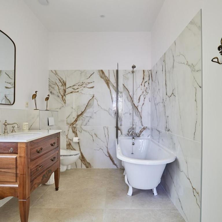 House with swimming pool in Aix - Villa - 47