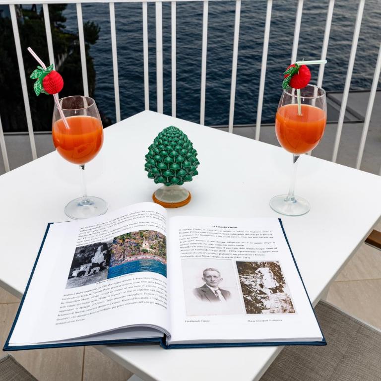 Villa Nina - Camera Matrimoniale con Balcone e Vista Mare - 6