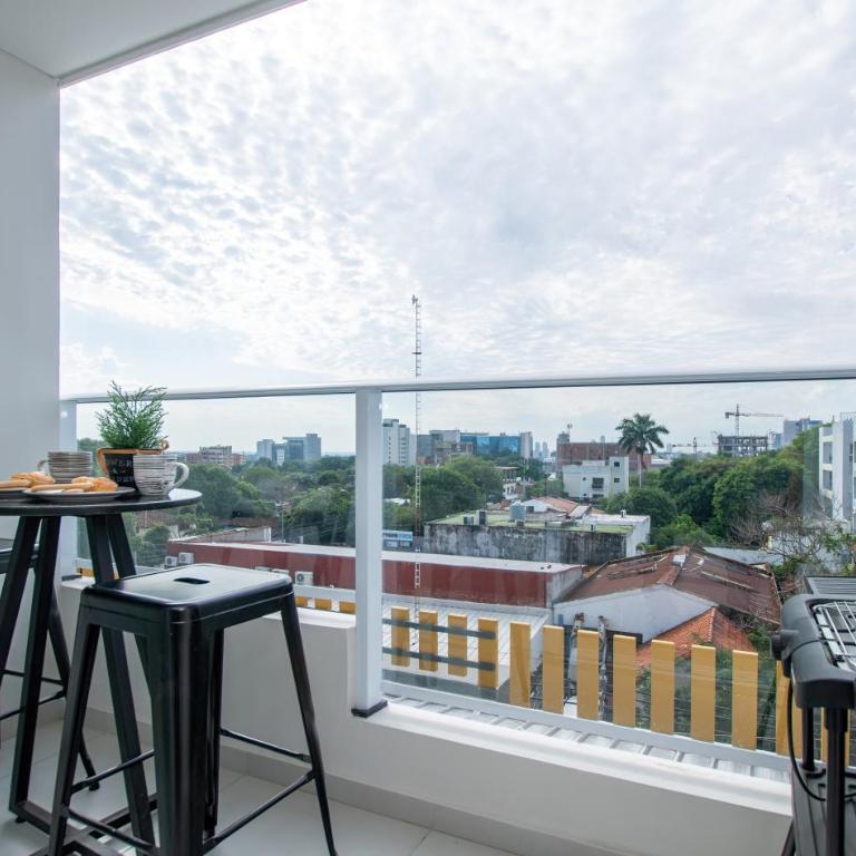 Stylish 2BR Apt in Top Location - Apartment - 11