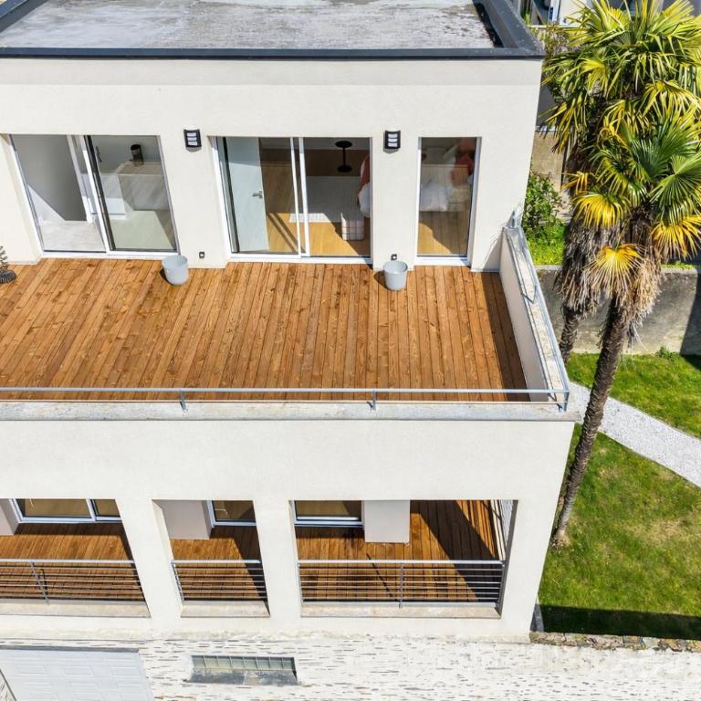 Maison Alta - BIG House en ville - Rooftop, Garage, Jardin et Barbecue - Maison 4 Chambres - 7