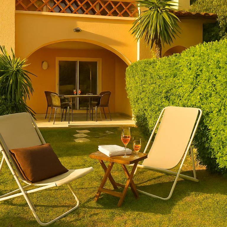 2 pièces climatisé terrasse et jardin Bella Holiday Cap Esterel Saint Raphael - Appartement 1 Chambre avec Jardin - 41