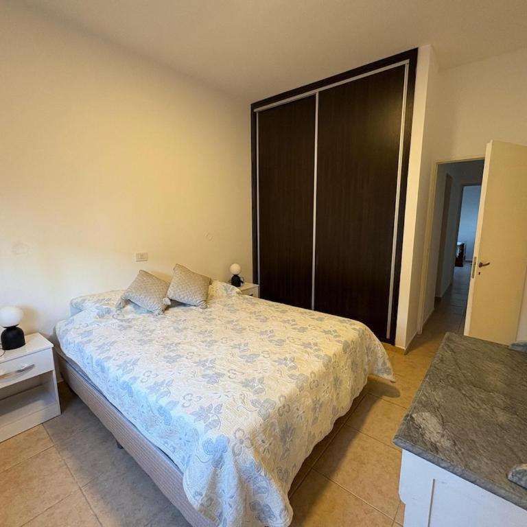 Amplio Departamento 2 Habitaciones con Cochera en Rivadavia Hasta 4 Personas - Apartamento de 2 dormitorios - 15