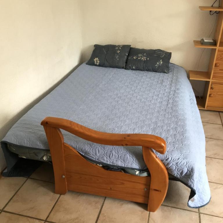 Séjour paisible avec piscine et vue sur le lac - One-Bedroom Apartment with Lake View - 10