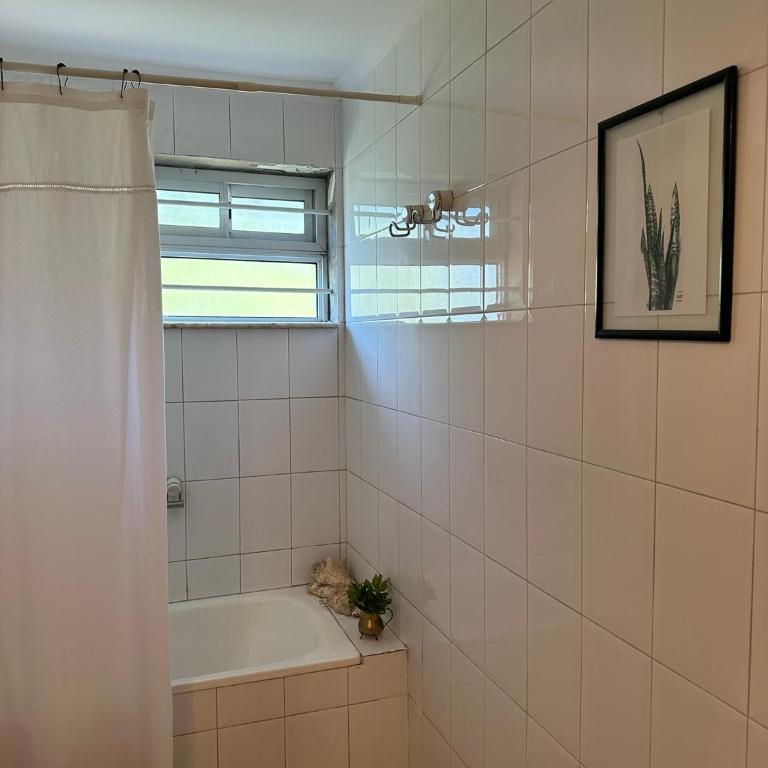 Casa Glicina quincho, pileta y varios ambientes Ideal para 2 familias - Casa de 4 dormitorios - 12