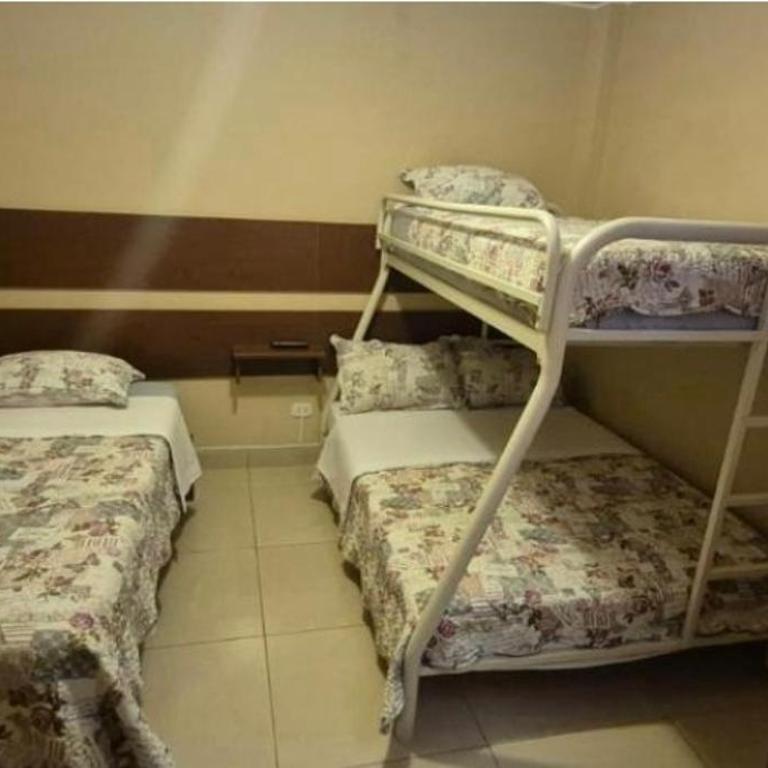 Hospedaje Valencia - Triple Room - 2