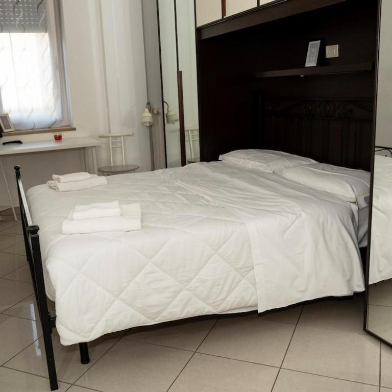 Turin Vibes by E-roi Rent - Piazza castello e giardini reali - One-Bedroom Apartment - 2
