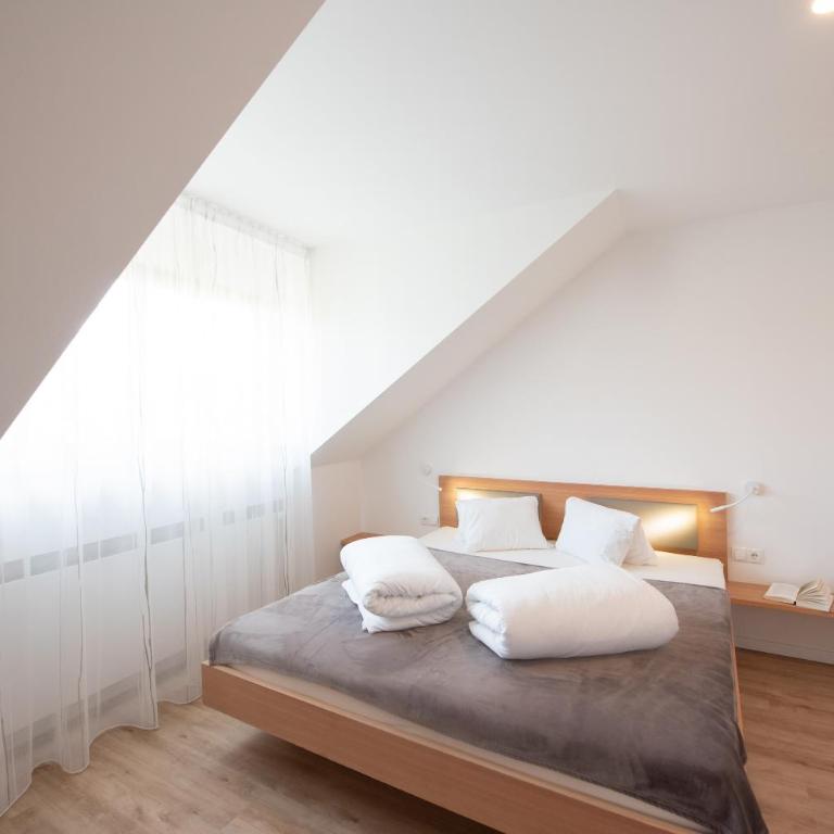 Apartments Schloss Warth - Appartamento con 2 Camere da Letto - 1