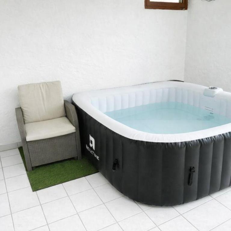 Charmante maison avec jardin de 300 m2 Proche vieille ville de Boulogne-sur-Mer - Appartement 3 Chambres - 2
