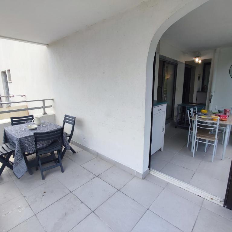 T2 Qaurtier Couchant, Vue parc, au calme, à 5 min de la plage - Apartment mit 1 Schlafzimmer - 11