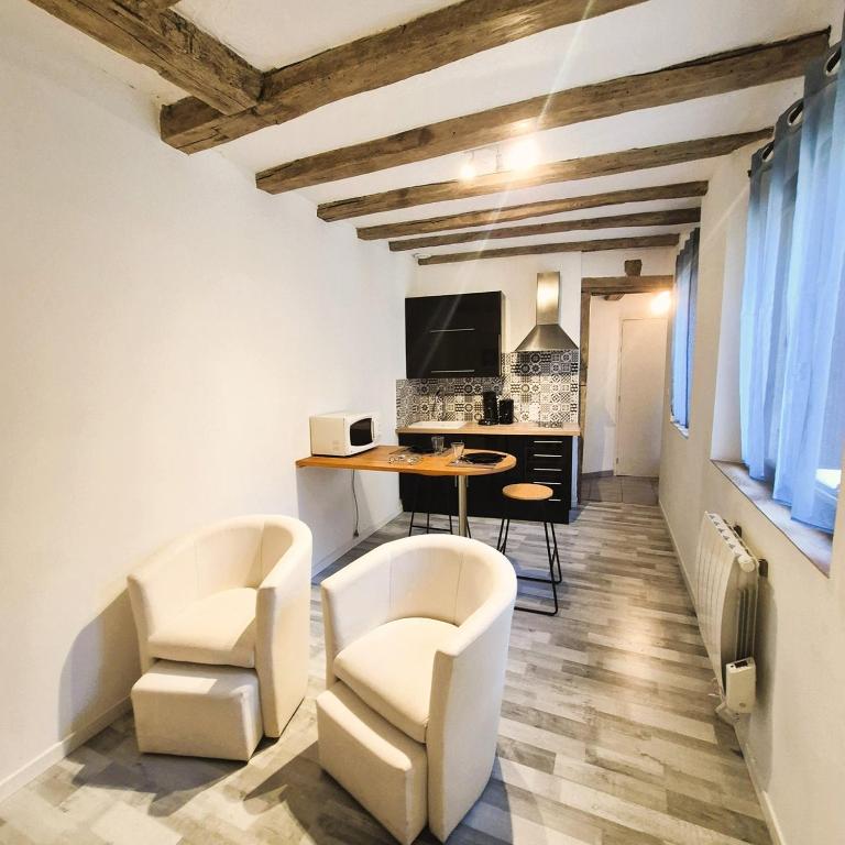 L'Atelier du Charpentier - T2 - Wifi - TV - Appartamento - 9