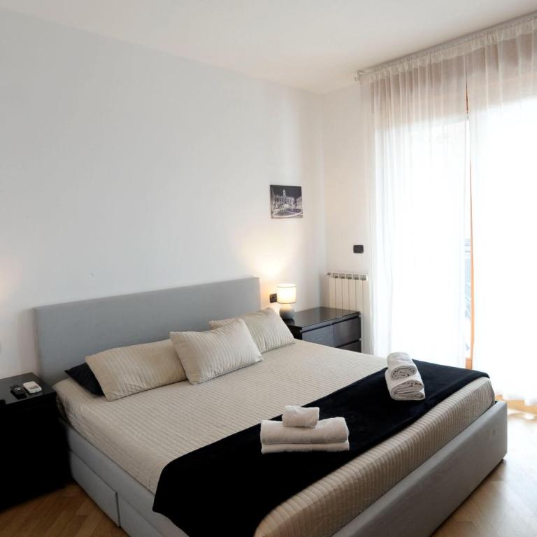 4BNB - Flaminia Prestigious Flat - swimming pool - Apartment - 24
